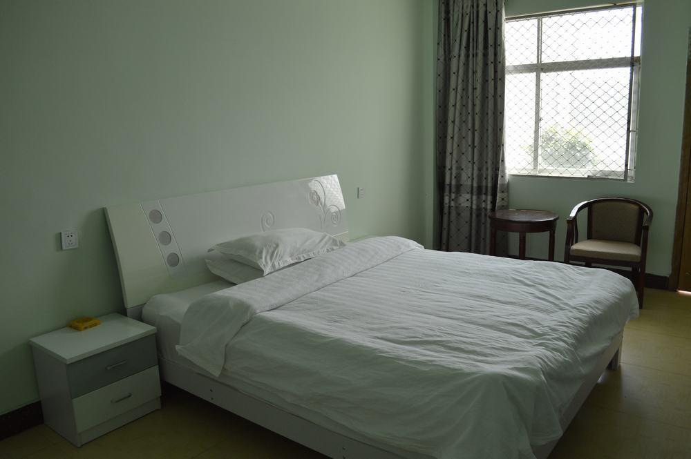 Tianwaitian Inn Lhasa Bagian luar foto